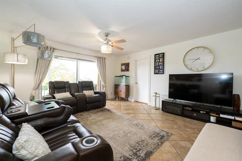 Image 22 of 43 For 8821 38th Dr  205a