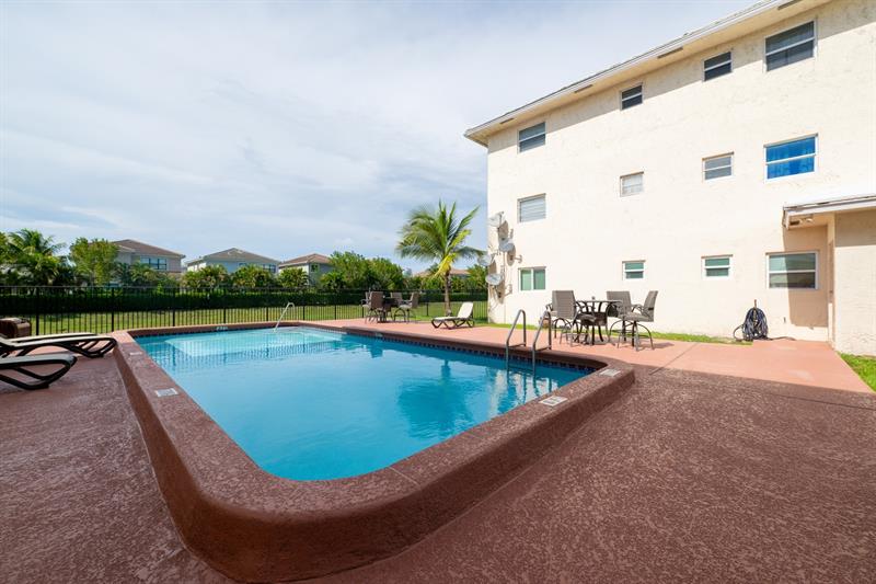 Image 40 of 43 For 8821 38th Dr  205a