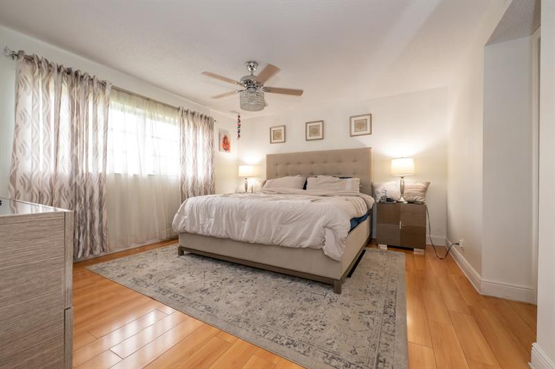 Image 7 of 43 For 8821 38th Dr  205a