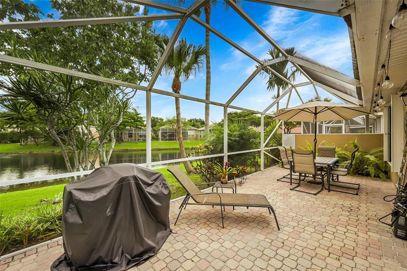 Image 36 of 47 For 5230 Grande Palm Cir