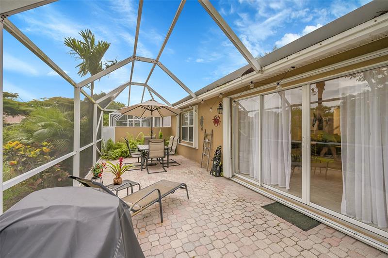 Image 37 of 47 For 5230 Grande Palm Cir