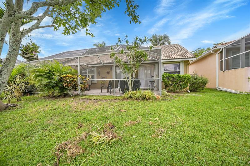Image 41 of 47 For 5230 Grande Palm Cir