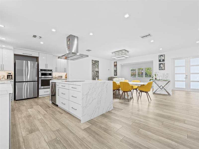 Image 16 of 46 For 2147 65th St