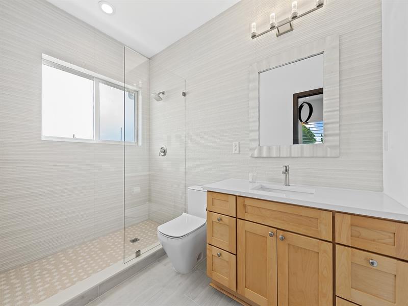Image 31 of 46 For 2147 65th St