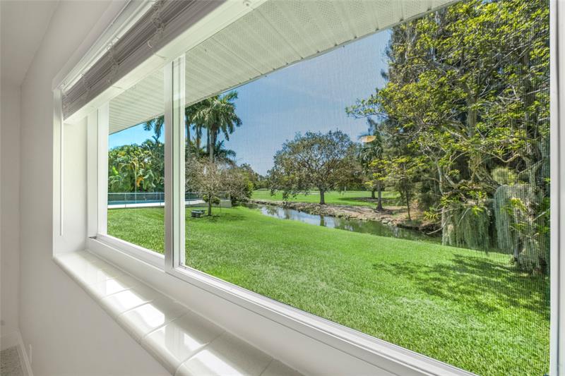 Image 14 of 30 For 3140 Calle Largo Dr