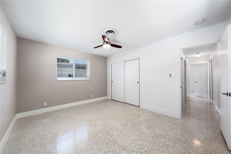 Image 18 of 30 For 3140 Calle Largo Dr