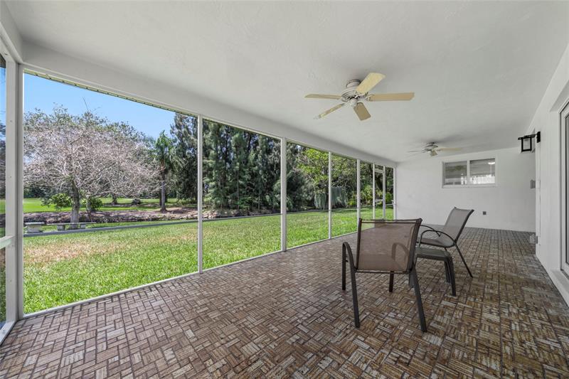 Image 22 of 30 For 3140 Calle Largo Dr