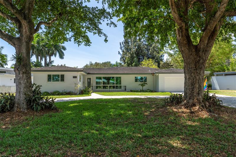 Image 4 of 30 For 3140 Calle Largo Dr