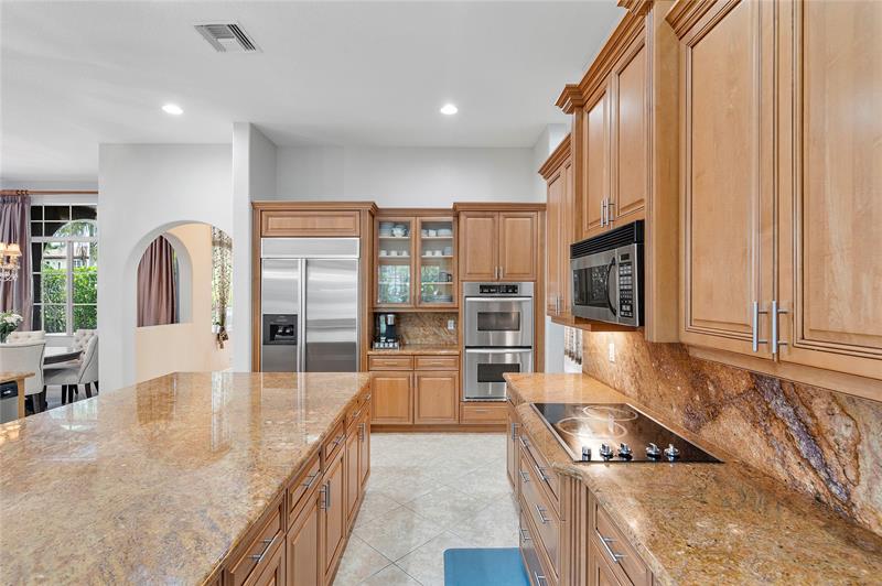 Image 20 of 85 For 12245 71 Street