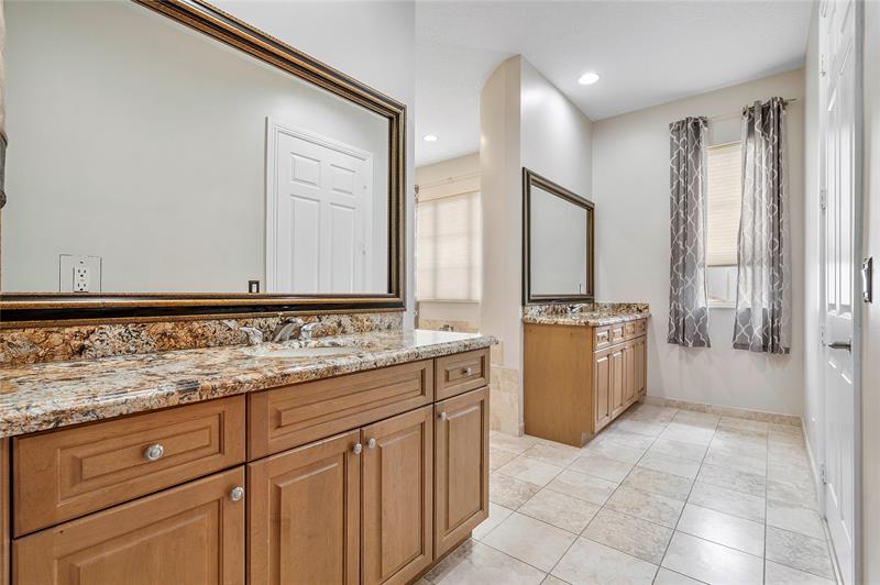 Image 38 of 85 For 12245 71 Street