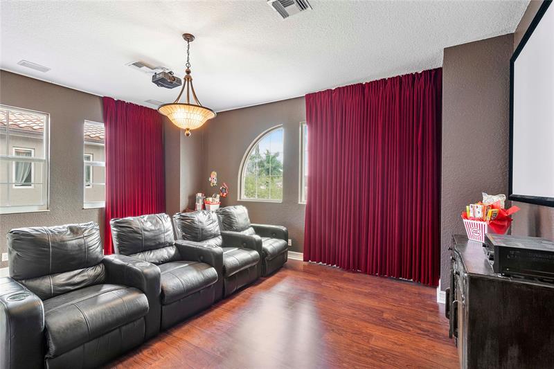 Image 48 of 85 For 12245 71 Street