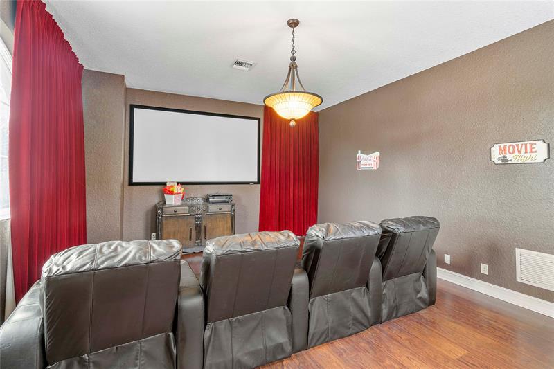 Image 49 of 85 For 12245 71 Street