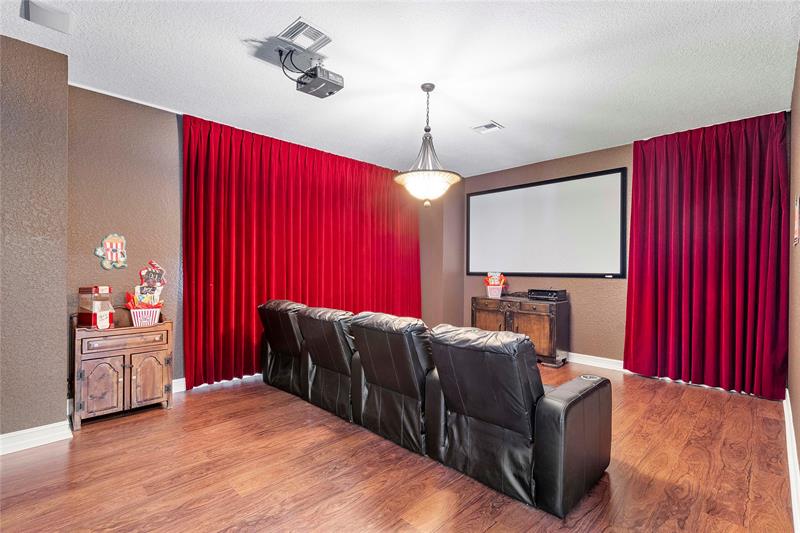 Image 50 of 85 For 12245 71 Street