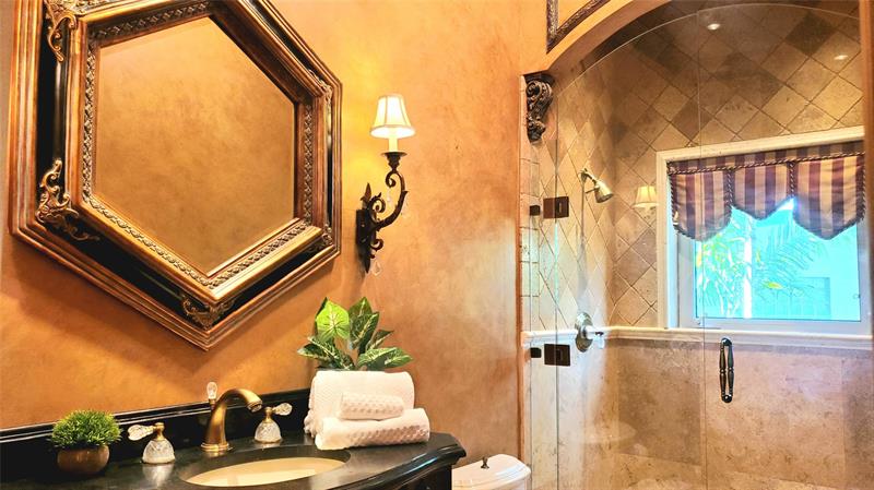 Image 10 of 27 For 2626 Barcelona Dr