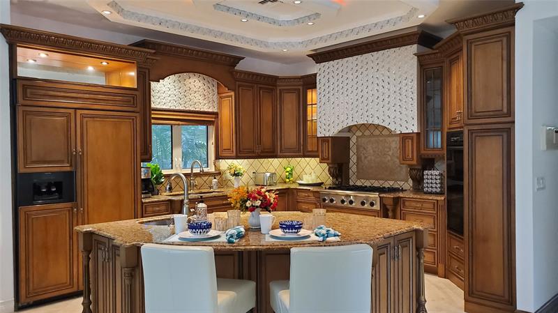 Image 16 of 27 For 2626 Barcelona Dr