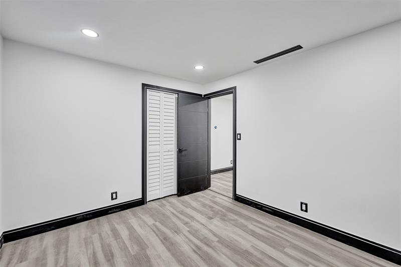 Image 12 of 22 For 5310 16th St  C