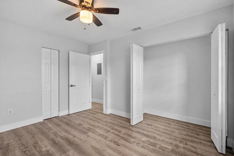 Image 16 of 30 For 593 Banks Rd  593