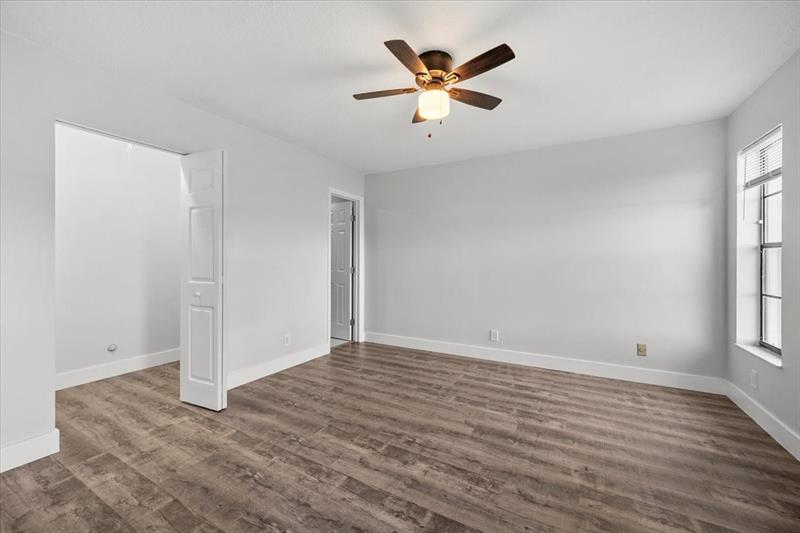 Image 20 of 30 For 593 Banks Rd  593