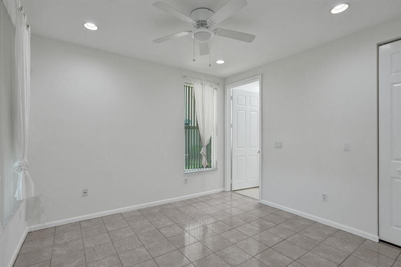 Image 38 of 52 For 3915 Passion Flower Rd  3915