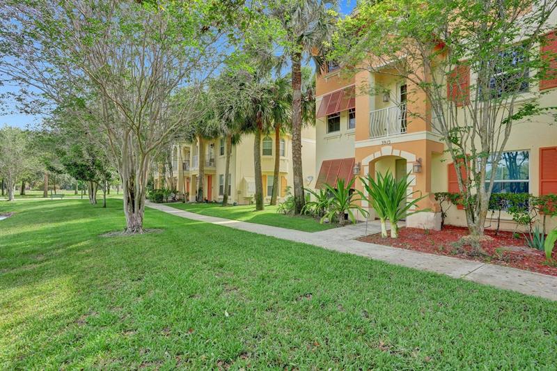 Image 48 of 52 For 3915 Passion Flower Rd  3915