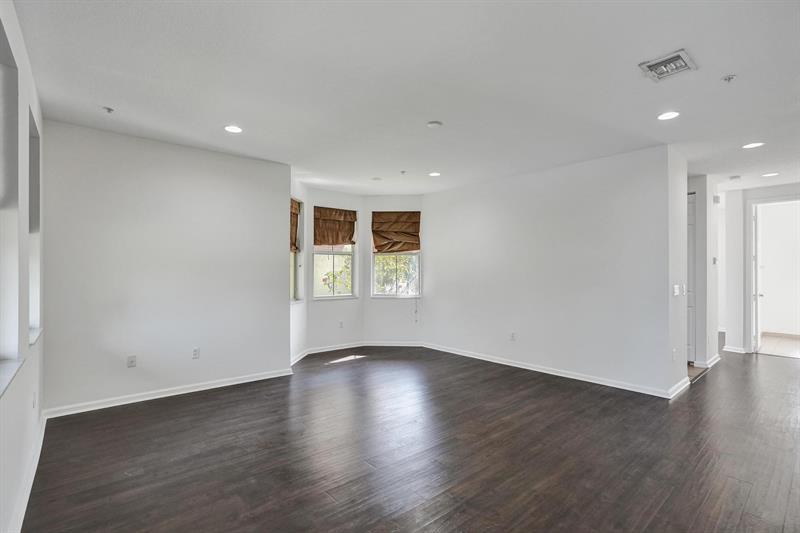 Image 7 of 52 For 3915 Passion Flower Rd  3915