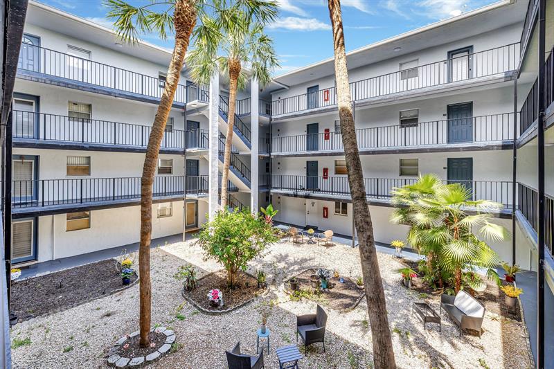 Details for 2800 Somerset Drive  218j, Lauderdale Lakes, FL 33311
