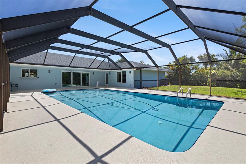 Image 27 of 56 For 1709 Rio Vista Dr