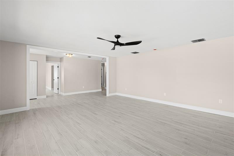 Image 49 of 56 For 1709 Rio Vista Dr