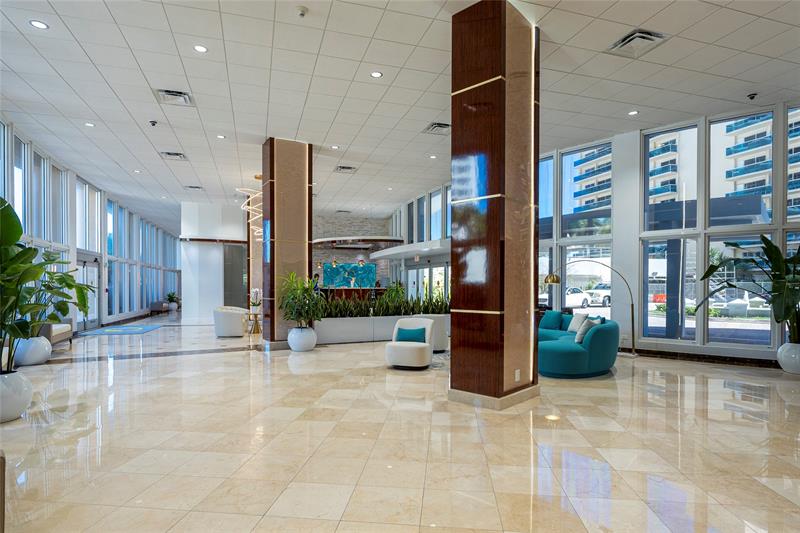 Image 33 of 59 For 4100 Galt Ocean Drive  1805