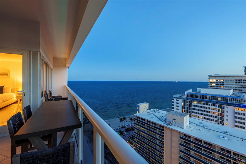 Image 35 of 59 For 4100 Galt Ocean Drive  1805