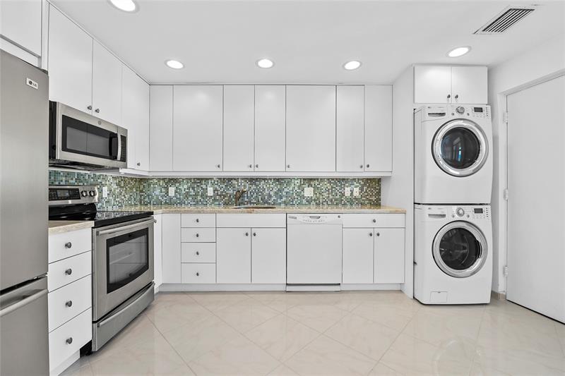 Image 8 of 59 For 4100 Galt Ocean Drive  1805
