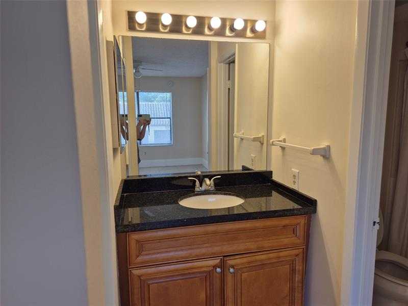 Image 7 of 10 For 4281 Mcnab Rd  24