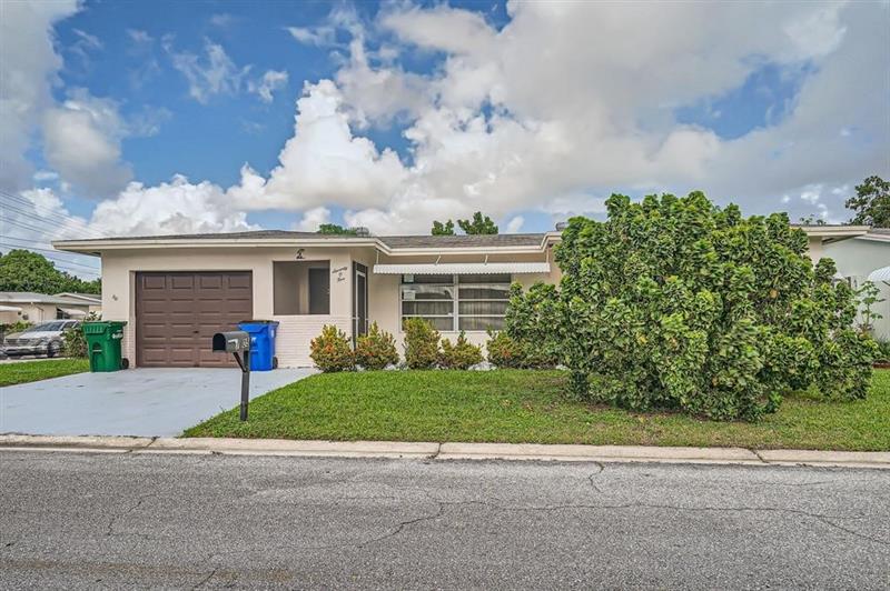 Listing Details for 7005 11th St, Margate, FL 33063
