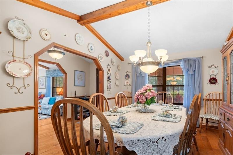 Image 7 of 40 For 7141 97th Pl