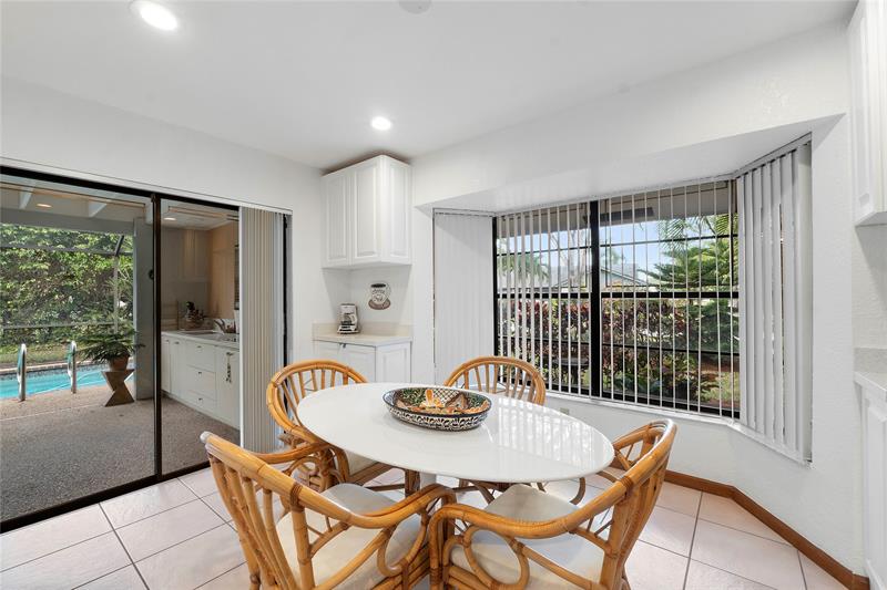 Image 14 of 40 For 11217 10th Manor