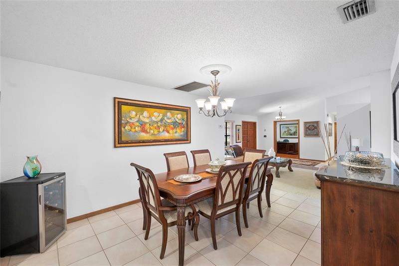 Image 15 of 40 For 11217 10th Manor