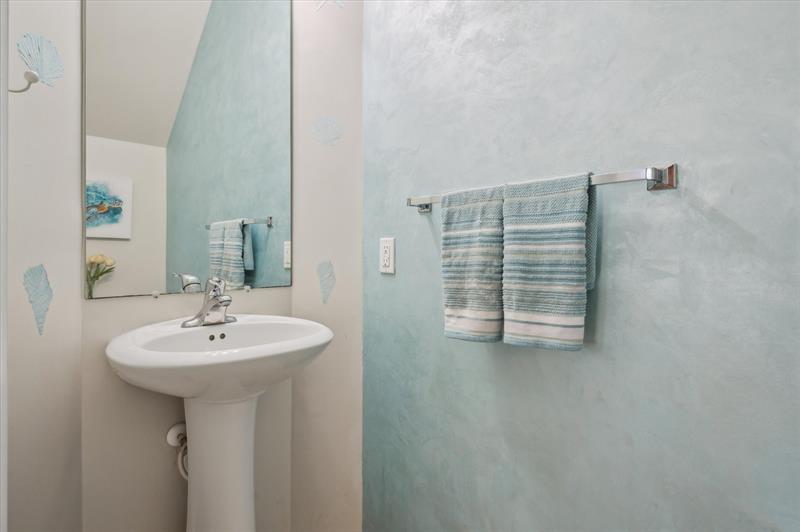 Image 12 of 20 For 2325 5th St  
