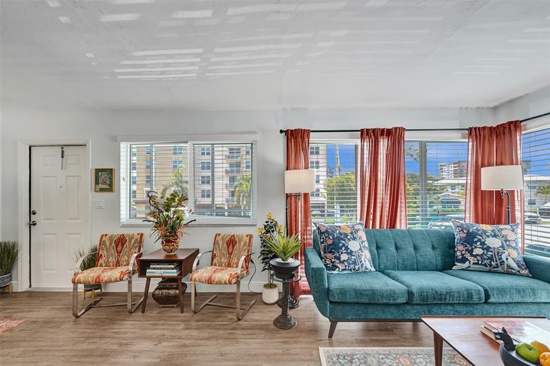 Image 10 of 51 For 1055 15th St  14c