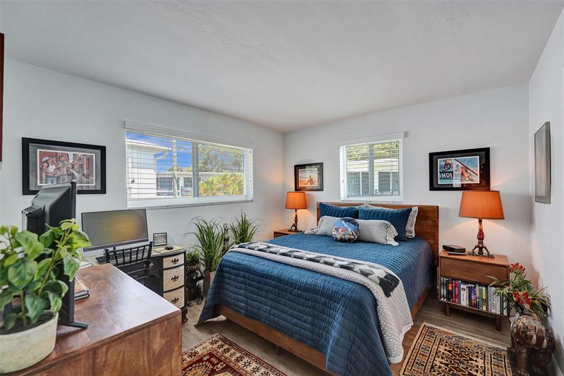 Image 16 of 51 For 1055 15th St  14c