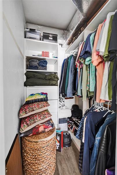 Image 20 of 51 For 1055 15th St  14c