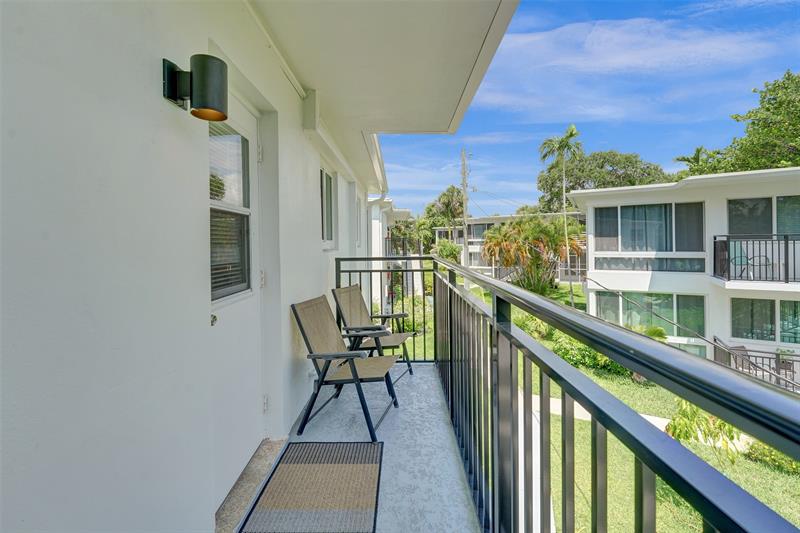Image 41 of 51 For 1055 15th St  14c
