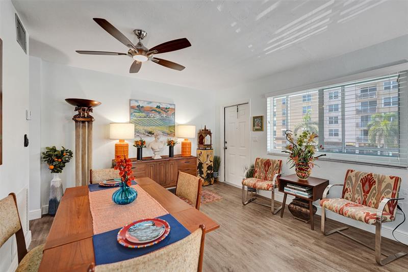 Image 9 of 51 For 1055 15th St  14c