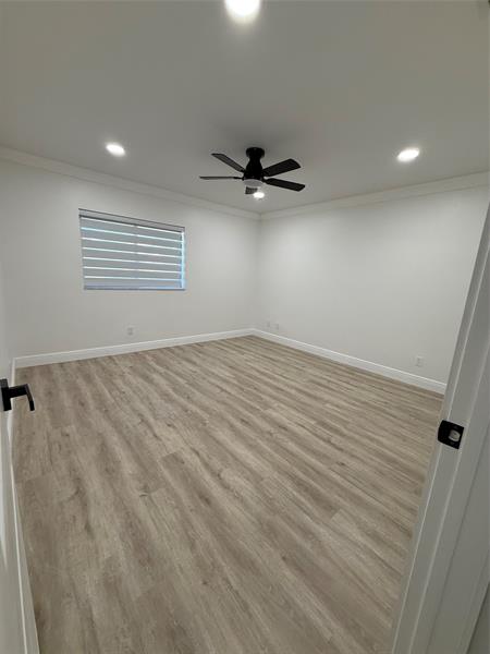Image 16 of 20 For 4705 Fountains Dr S  4705