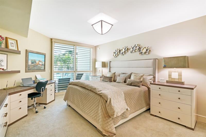 Image 15 of 58 For 550 Mizner Blvd  B209