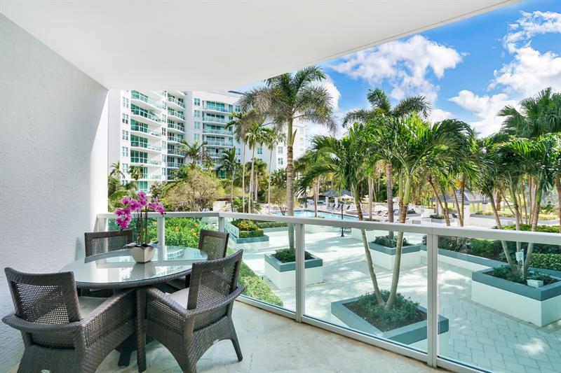 Image 19 of 58 For 550 Mizner Blvd  B209