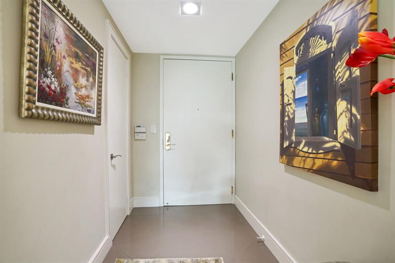 Image 39 of 58 For 550 Mizner Blvd  B209
