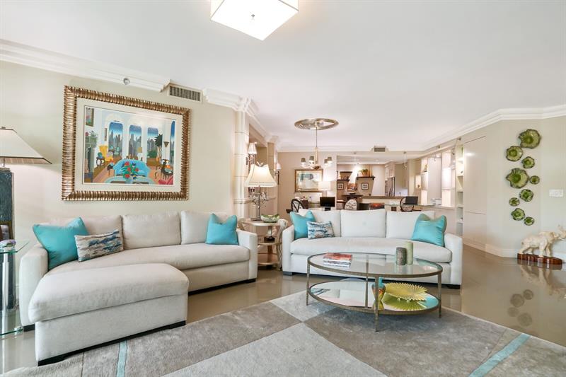 Image 4 of 58 For 550 Mizner Blvd  B209