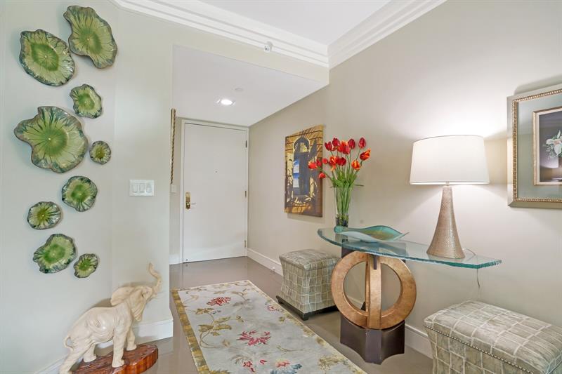 Image 40 of 58 For 550 Mizner Blvd  B209
