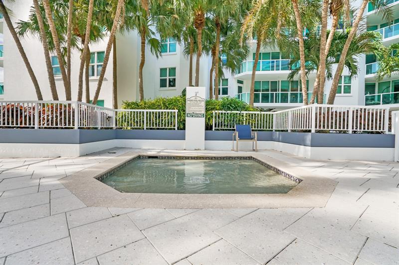 Image 45 of 58 For 550 Mizner Blvd  B209