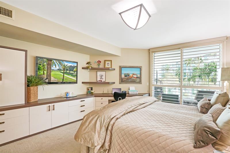 Image 50 of 58 For 550 Mizner Blvd  B209